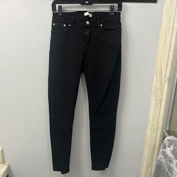 ZARA WOMAN STRAIGHT LEG SKINNY JEANS, SIZE US 8, BLACK - Picture 2 of 9